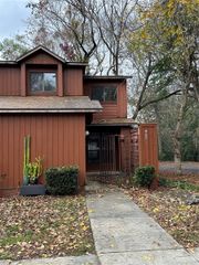 822 SW 56TH TERRACE, Gainesville, FL 32607