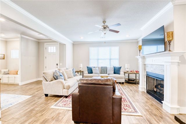 925 W Eagle Street, Fayetteville, AR 72701