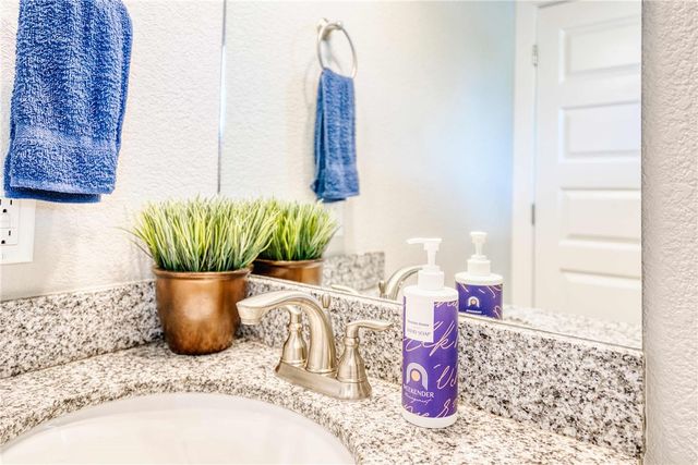 925 W Eagle Street, Fayetteville, AR 72701