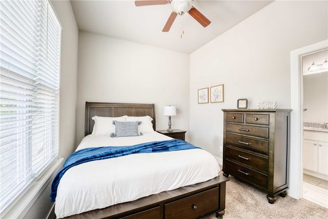 925 W Eagle Street, Fayetteville, AR 72701