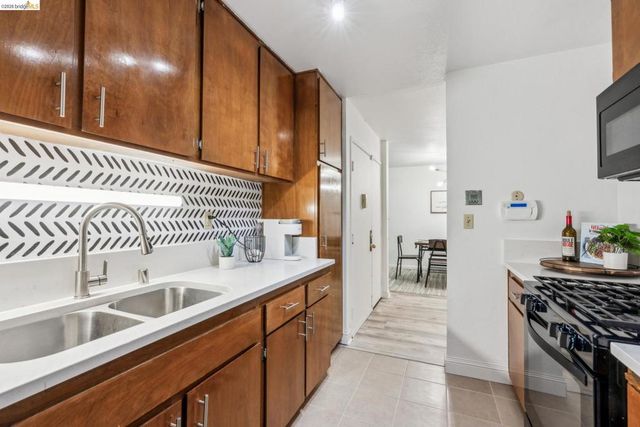 2121 Vale Rd 121, San Pablo, CA 94806