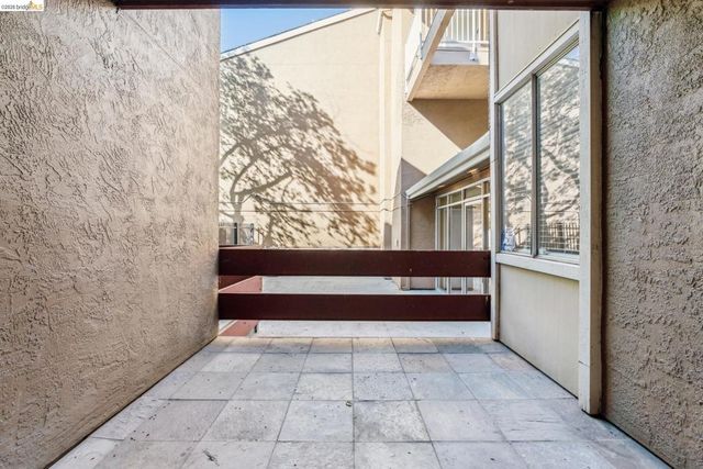 2121 Vale Rd 121, San Pablo, CA 94806