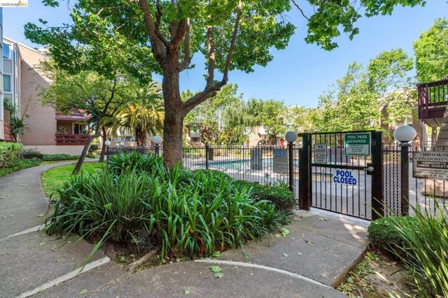 2121 Vale Rd 121, San Pablo, CA 94806