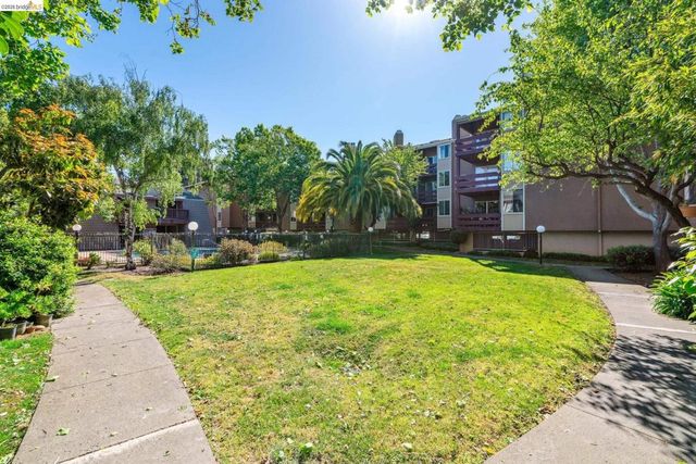 2121 Vale Rd 121, San Pablo, CA 94806