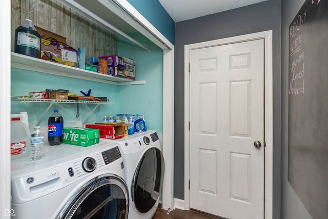 1122 Cottage Circle, Seymour, IN 47274