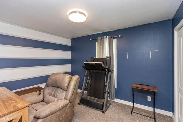 1122 Cottage Circle, Seymour, IN 47274