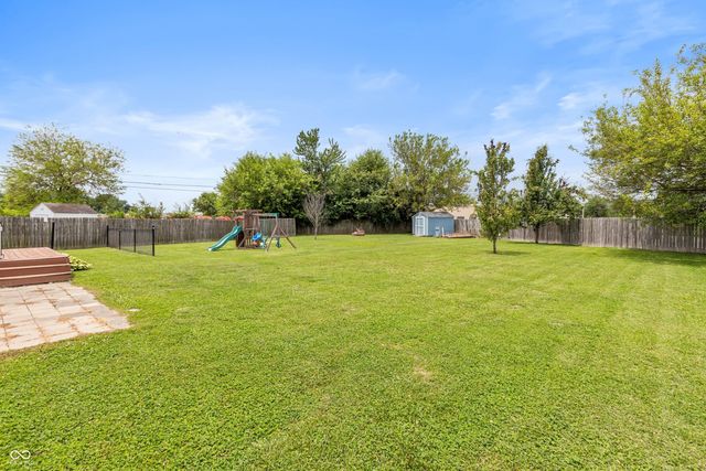 1122 Cottage Circle, Seymour, IN 47274