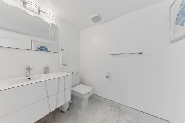 3546 S Ocean Boulevard 324, South Palm Beach, FL 33480