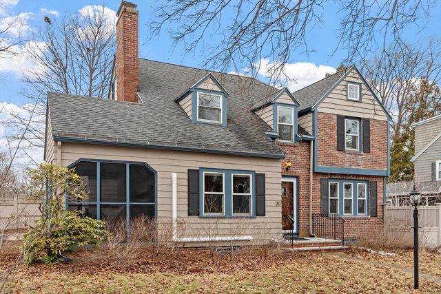 70 Ardsmoor Rd, Melrose, MA 02176