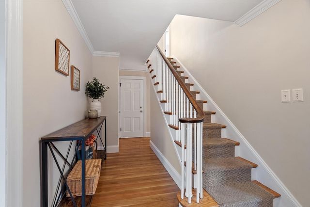 70 Ardsmoor Rd, Melrose, MA 02176