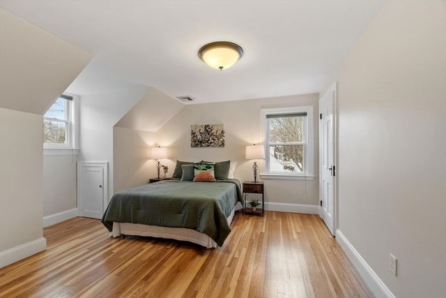 70 Ardsmoor Rd, Melrose, MA 02176