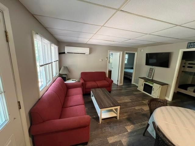 2341 Lakeview Avenue, Traverse City, MI 49696