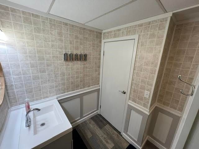 2341 Lakeview Avenue, Traverse City, MI 49696