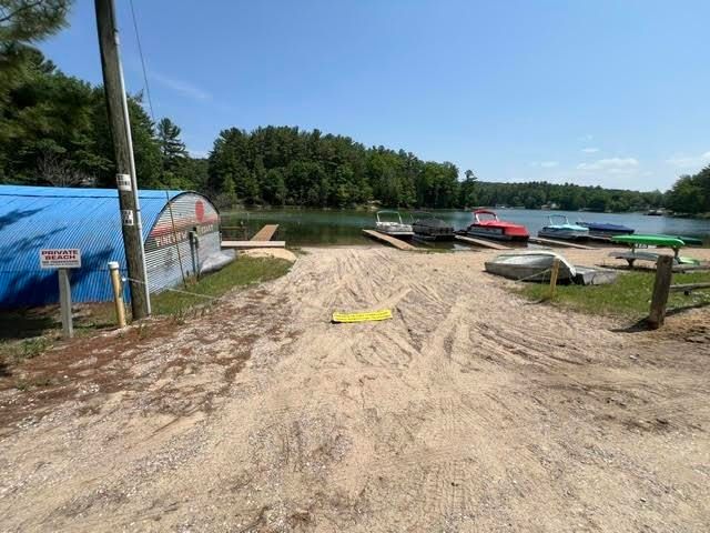 2341 Lakeview Avenue, Traverse City, MI 49696