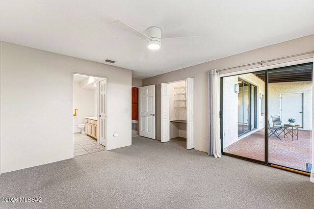 621 S Los Rubies Circle, Green Valley, AZ 85614