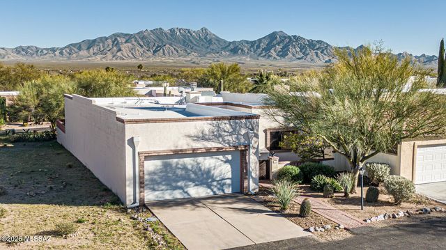 621 S Los Rubies Circle, Green Valley, AZ 85614