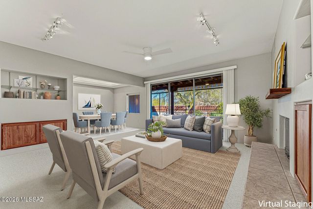 621 S Los Rubies Circle, Green Valley, AZ 85614