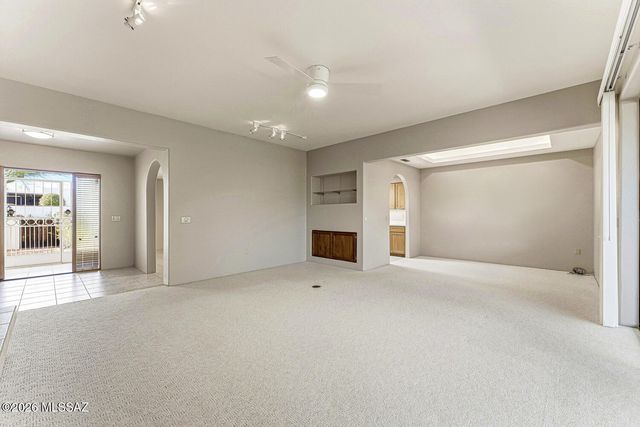 621 S Los Rubies Circle, Green Valley, AZ 85614