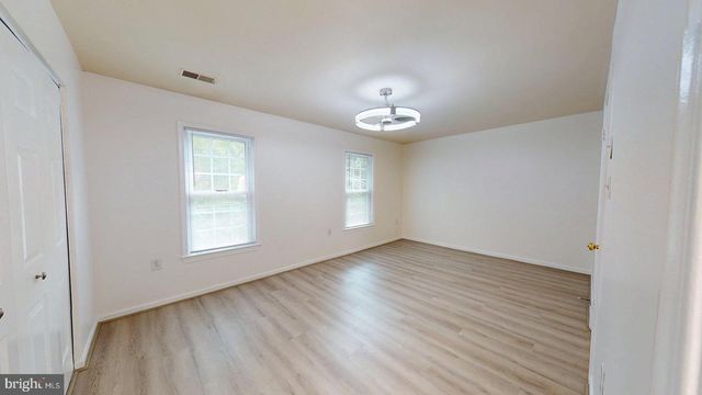 4477 HOLLY AVE, Fairfax, VA 22030