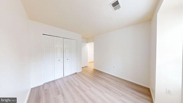 4477 HOLLY AVE, Fairfax, VA 22030