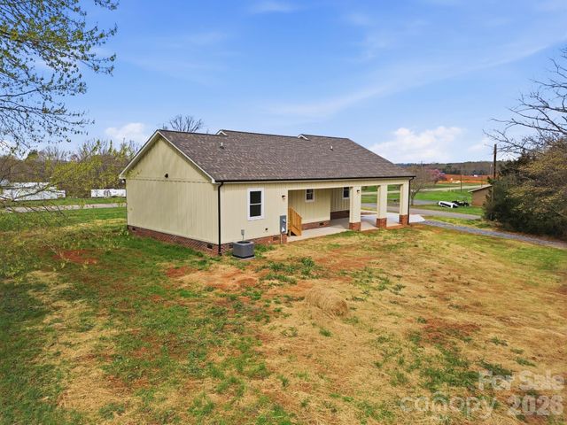 3529 Winters Street, Newton, NC 28658