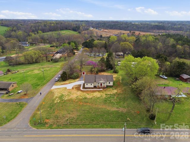 3529 Winters Street, Newton, NC 28658