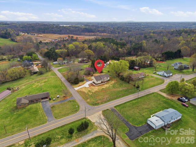 3529 Winters Street, Newton, NC 28658