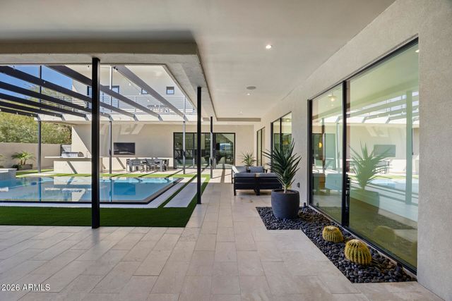 6612 W GOLD MOUNTAIN Pass, Phoenix, AZ 85083