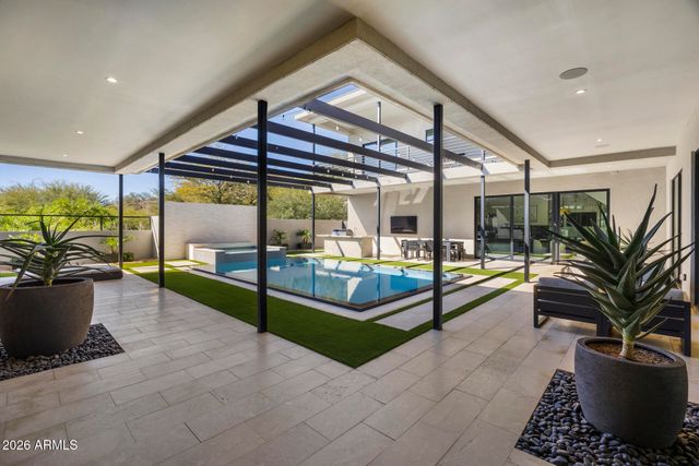 6612 W GOLD MOUNTAIN Pass, Phoenix, AZ 85083