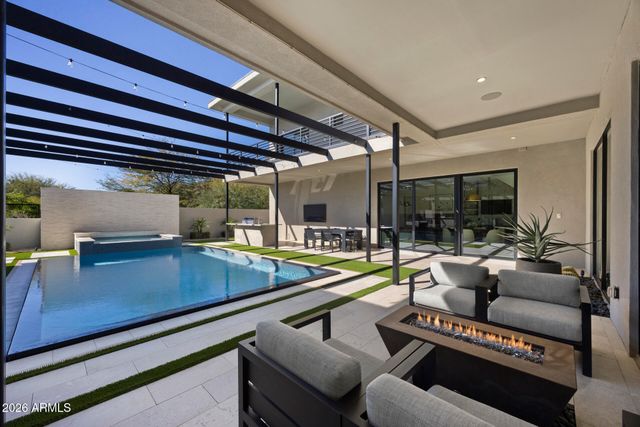 6612 W GOLD MOUNTAIN Pass, Phoenix, AZ 85083