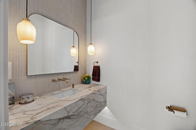 6612 W GOLD MOUNTAIN Pass, Phoenix, AZ 85083