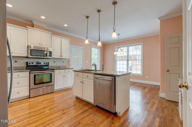 24 Pendleton Place, Kingsport, TN 37664