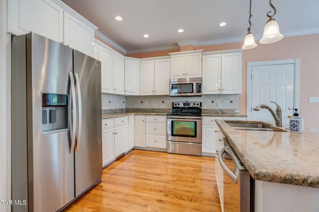 24 Pendleton Place, Kingsport, TN 37664