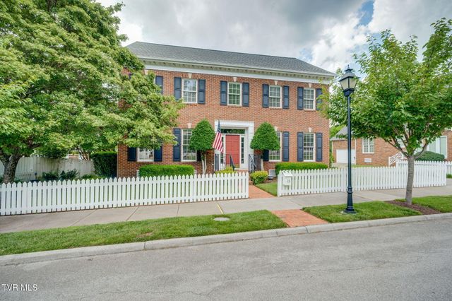 24 Pendleton Place, Kingsport, TN 37664