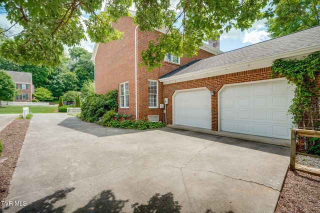 24 Pendleton Place, Kingsport, TN 37664