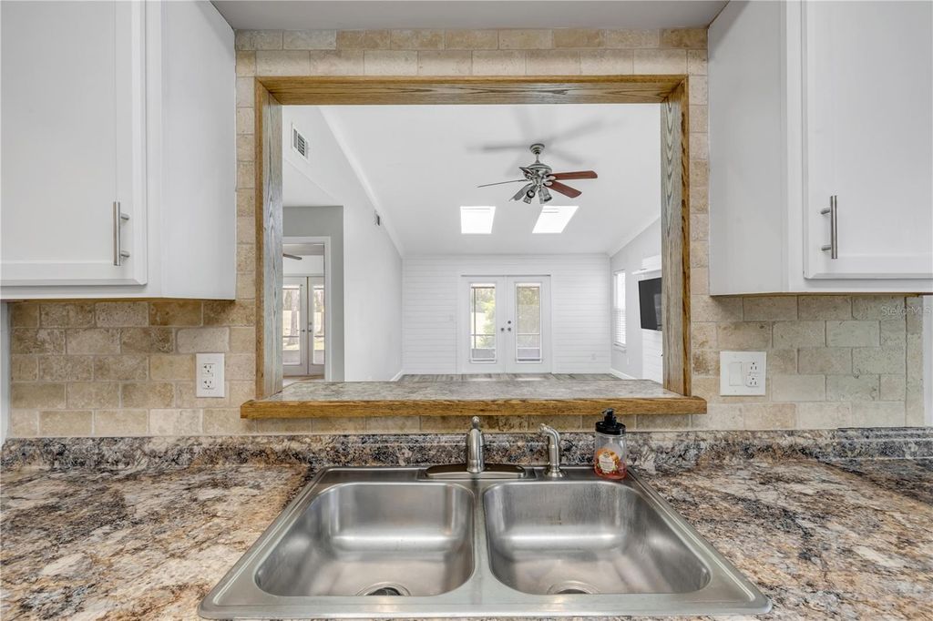 Image 18 of property listing at 240 BOB WHITE COURT 240, Daytona Beach, FL 32119