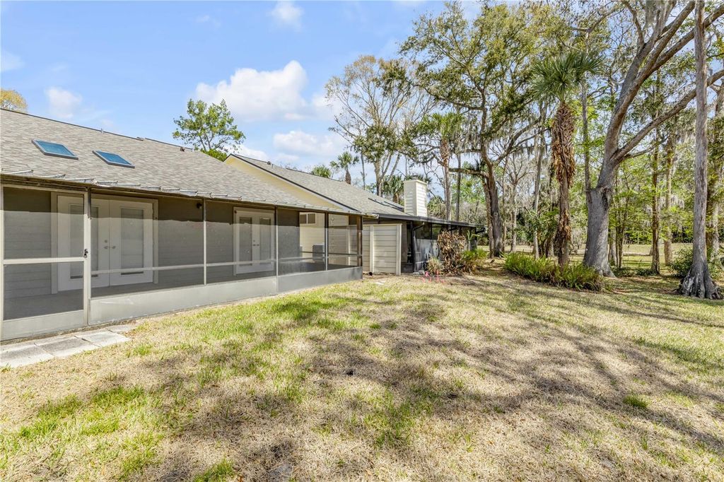 Image 39 of property listing at 240 BOB WHITE COURT 240, Daytona Beach, FL 32119