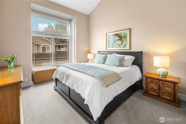 8630 113th Lane NE, Kirkland, WA 98033