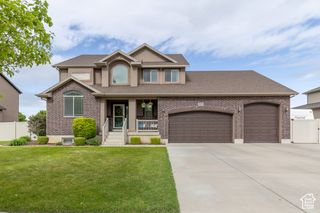 2431 N 2100 W, Clinton, UT 84015