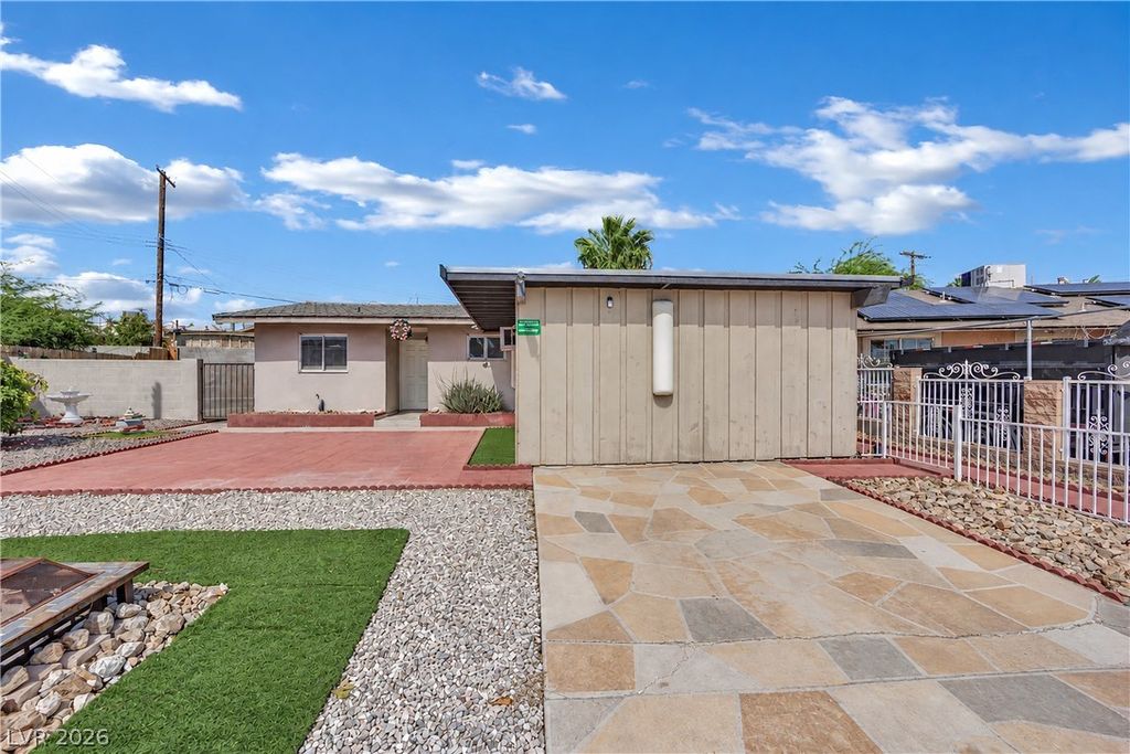805 North 19th Street, Las Vegas, NV 89101 — photo 2