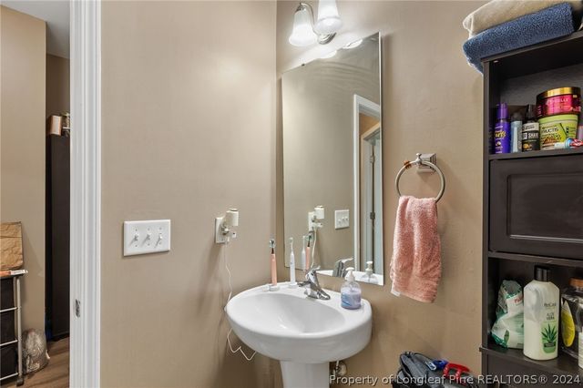 40 Sedgefield Lane, Spring Lake, NC 28390