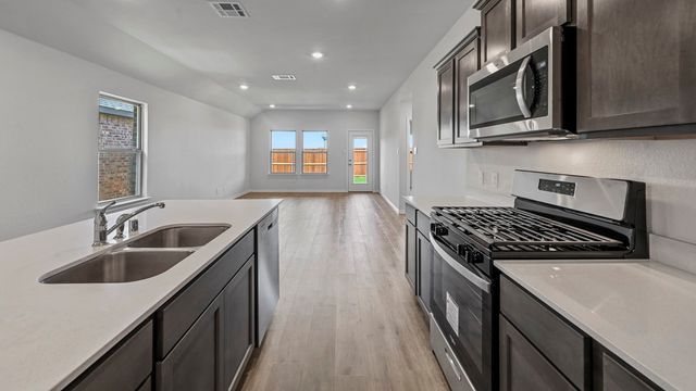 434 Clear Rain Street, Lavon, TX 75126