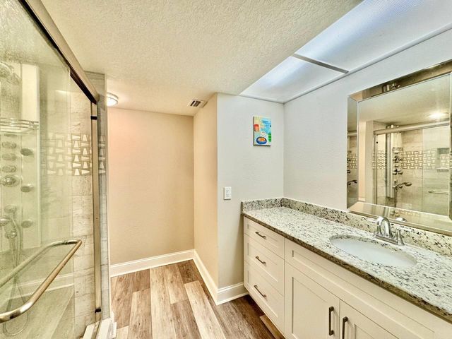 220 BELLEVIEW BOULEVARD 311, Clearwater, FL 33756