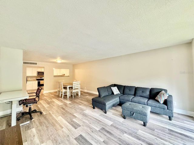 220 BELLEVIEW BOULEVARD 311, Clearwater, FL 33756