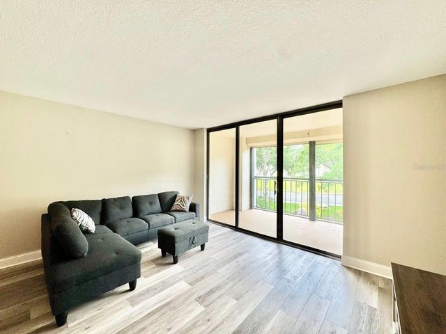 220 BELLEVIEW BOULEVARD 311, Clearwater, FL 33756