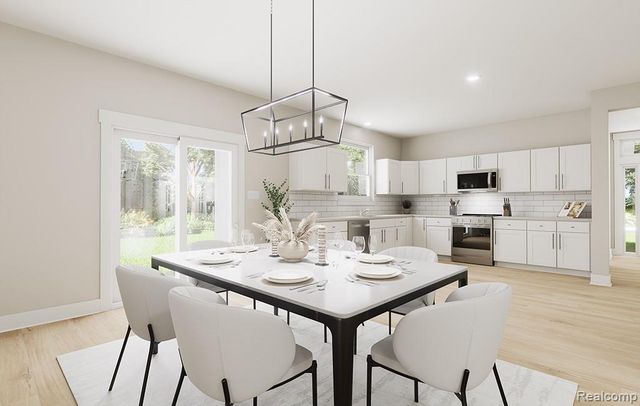 61753 Courtland Drive, South Lyon, MI 48178