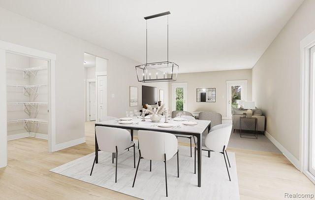 61753 Courtland Drive, South Lyon, MI 48178