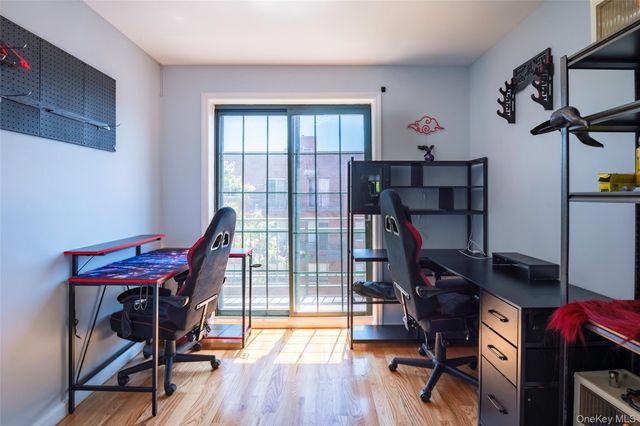 103-02 42nd Avenue 4D, Corona, NY 11368