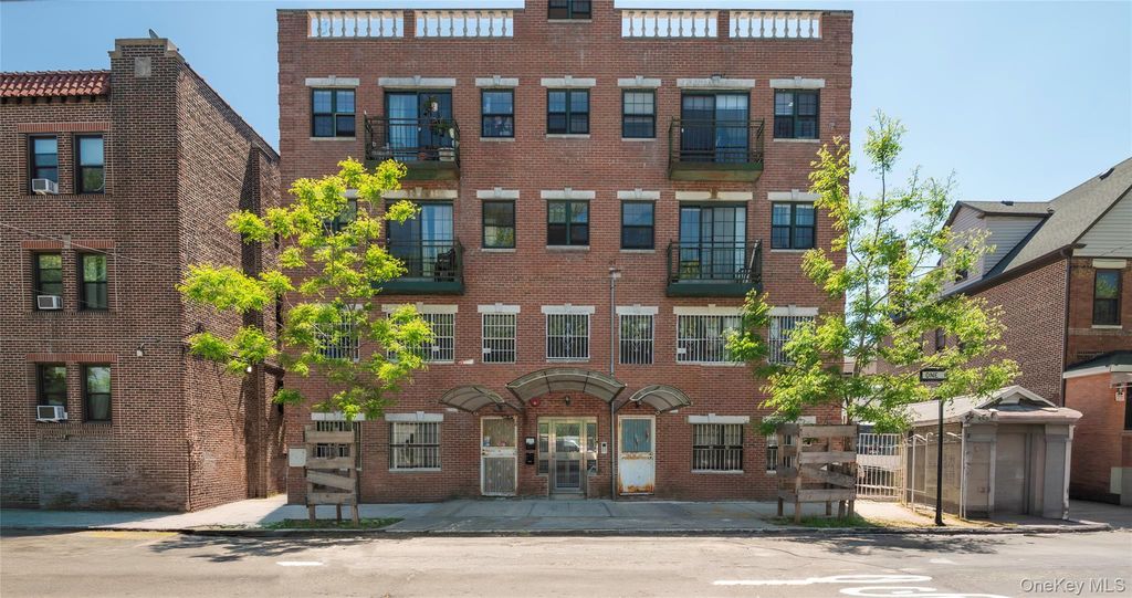 103-02 42nd Avenue 4D, Corona, NY 11368