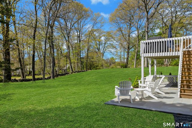 15 Serfilippi Lane, Ridgefield, CT 06877